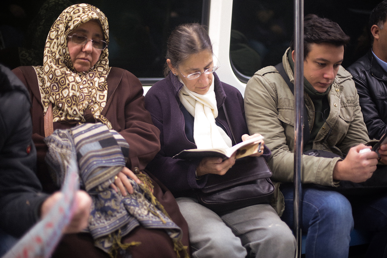 yalnız seni arıyorum